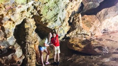 10 Attractions to See Now