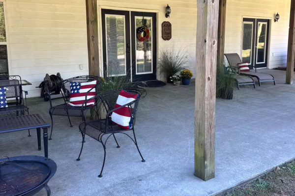 country home patio