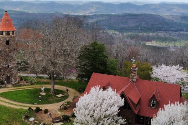 House o' Dreams photo credit: Brett Rush