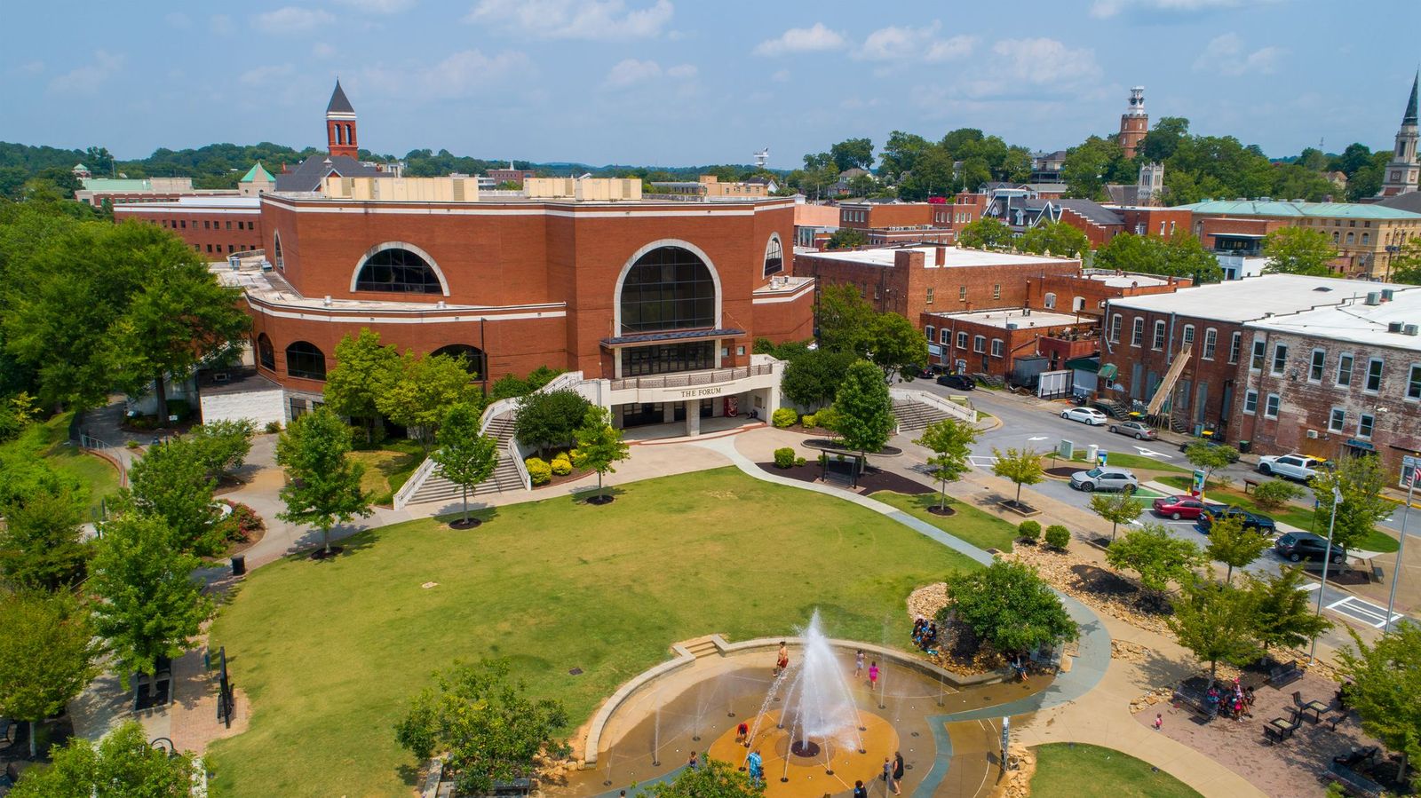 Forum River Center