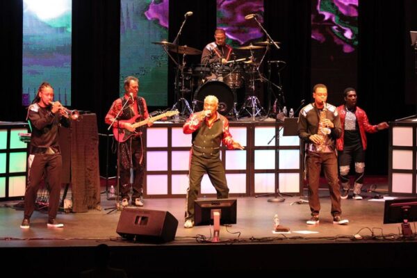 earth wind and fire at rome city auditorium