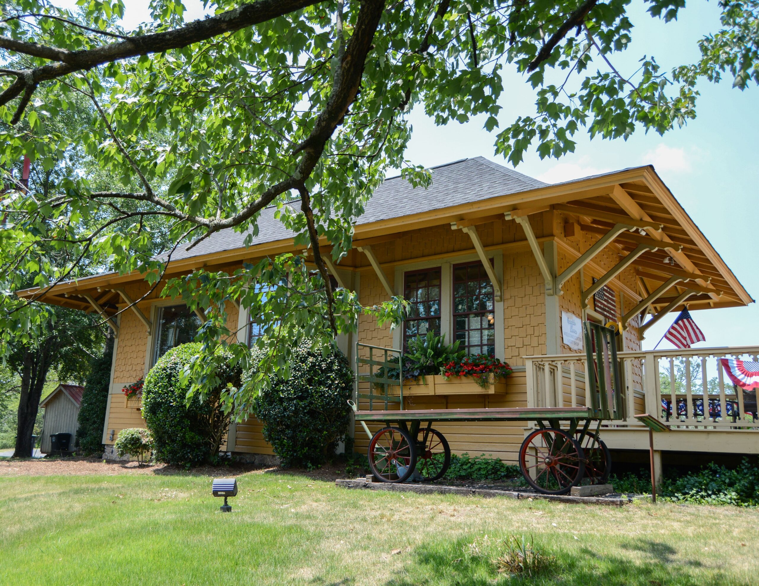 welcome center on jackson hill