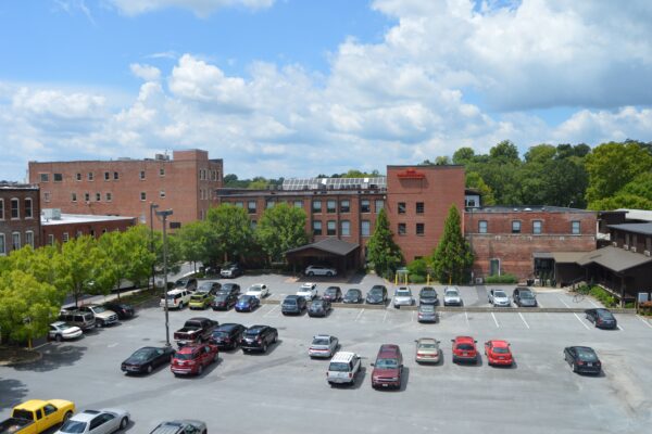 hawthorn suites exterior