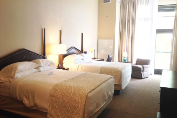 hawthorn suites hotel room